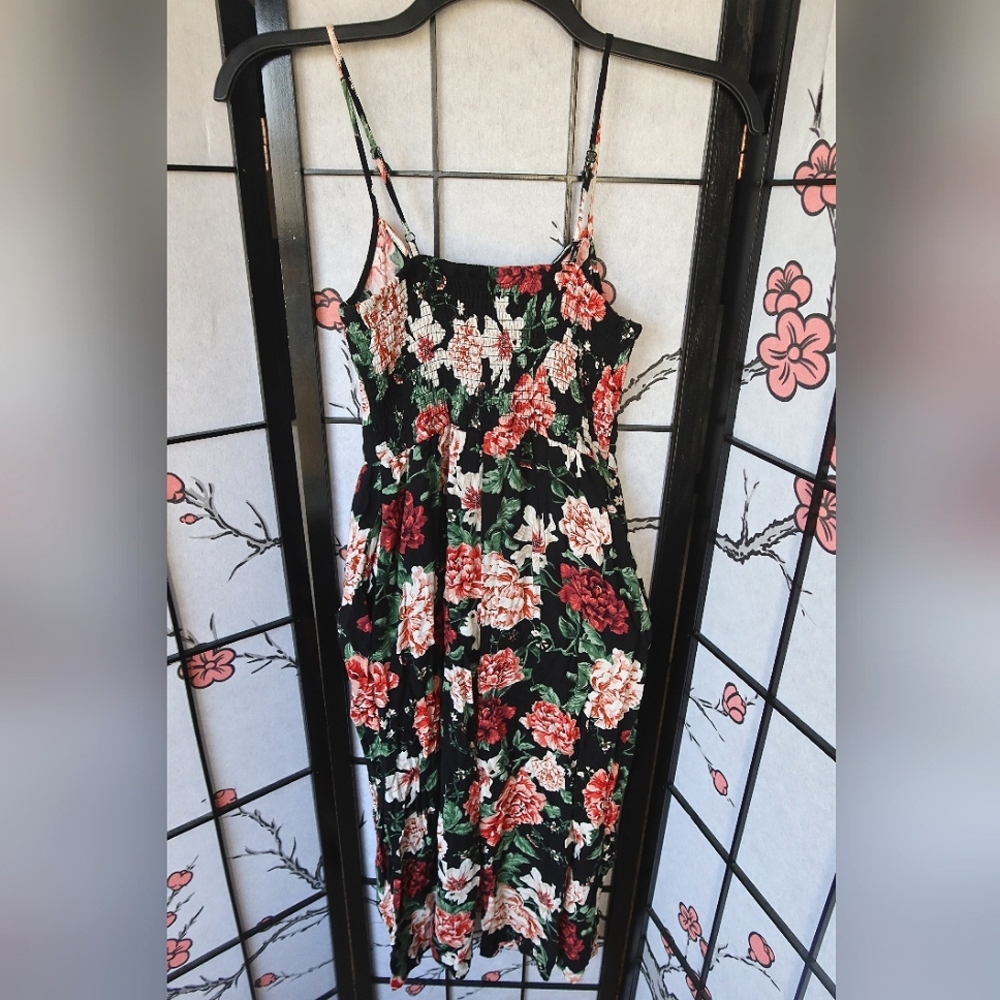 Amelia James Black and Red Floral Spaghetti Straps Jumpsuit Romper Capri Pants
